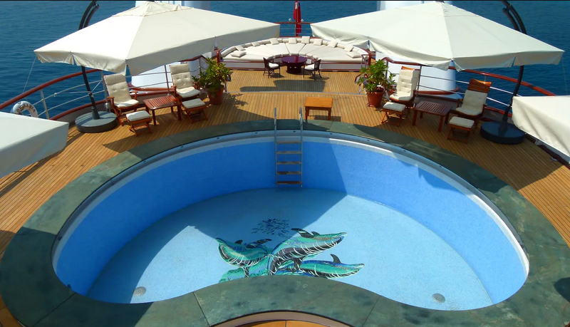 Screenshot 2022-10-26 at 22-29-39 Inside the glamorous 1970s celebrity party yacht Lady Sarya built by a New York socialite